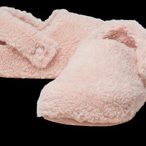 NEW. CROCS COZZZY SLIPPERS PINK CLAY COLOR